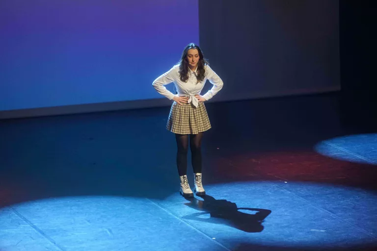 Photo illustrant la soirée de finale du concours d'éloquence Boxe avec les maux