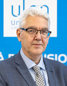 Vice-Président en charge de la Communication et de la Culture, Directeur de cabinet : Carl VETTERS