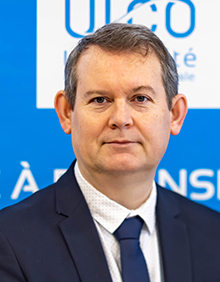 Vice-Président en charge des Ressources humaines : Stéphane LONGUEMART