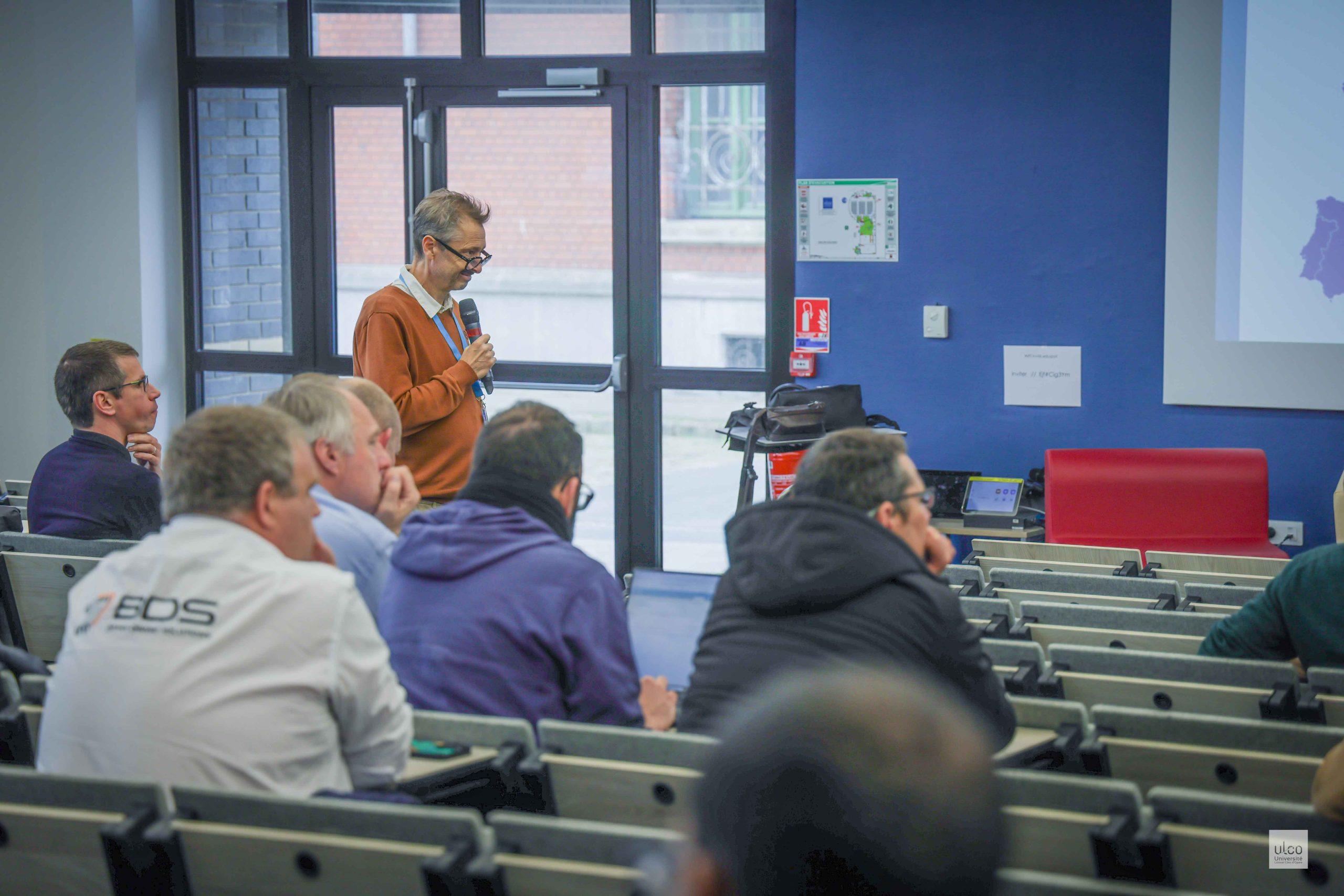 Photo de la conférence des journées d’échanges autours de la Recherche et innovation au service des mobilités autonomes à l’ULCO