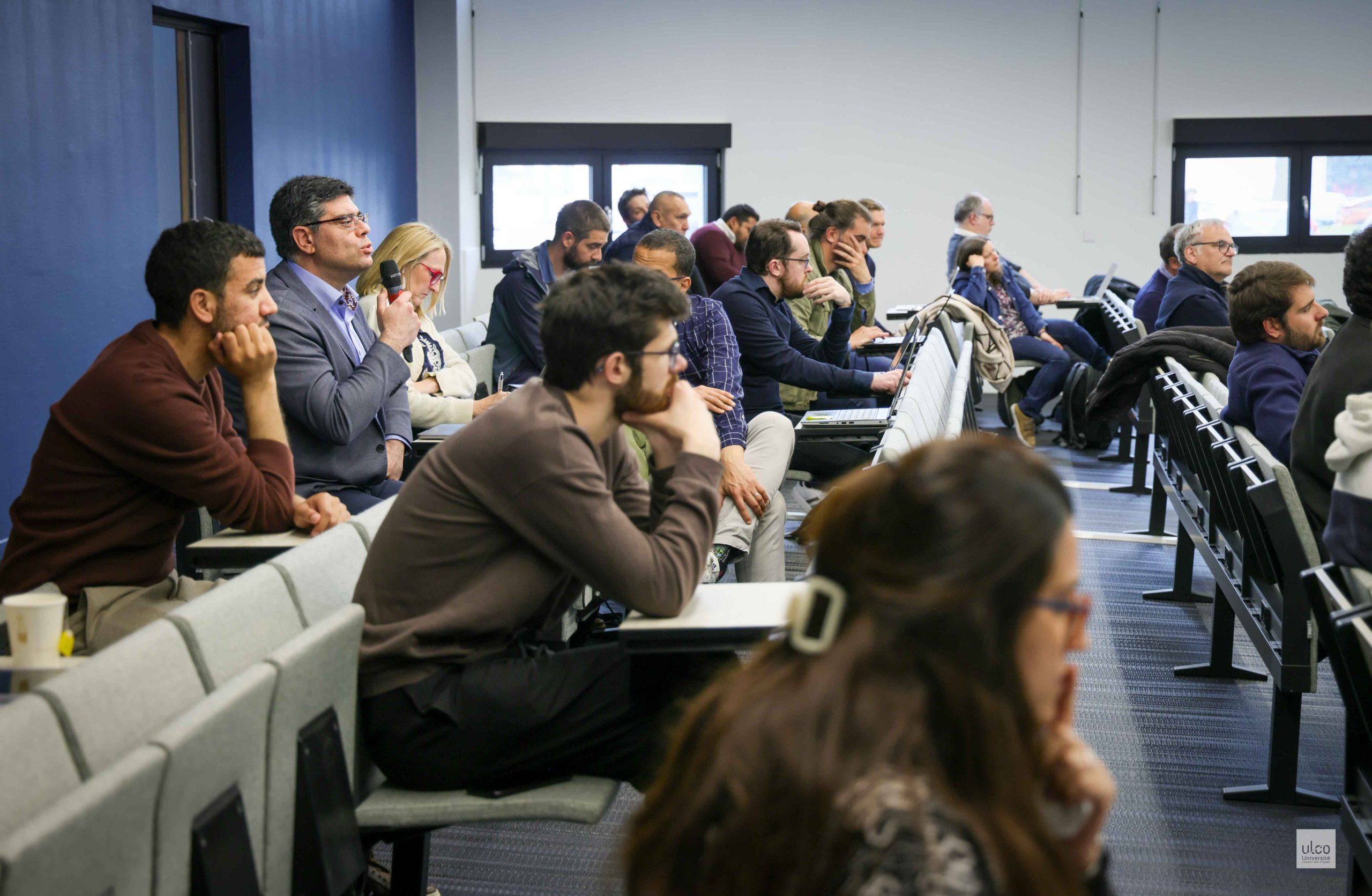 Photo de la conférence des journées d’échanges autours de la Recherche et innovation au service des mobilités autonomes à l’ULCO