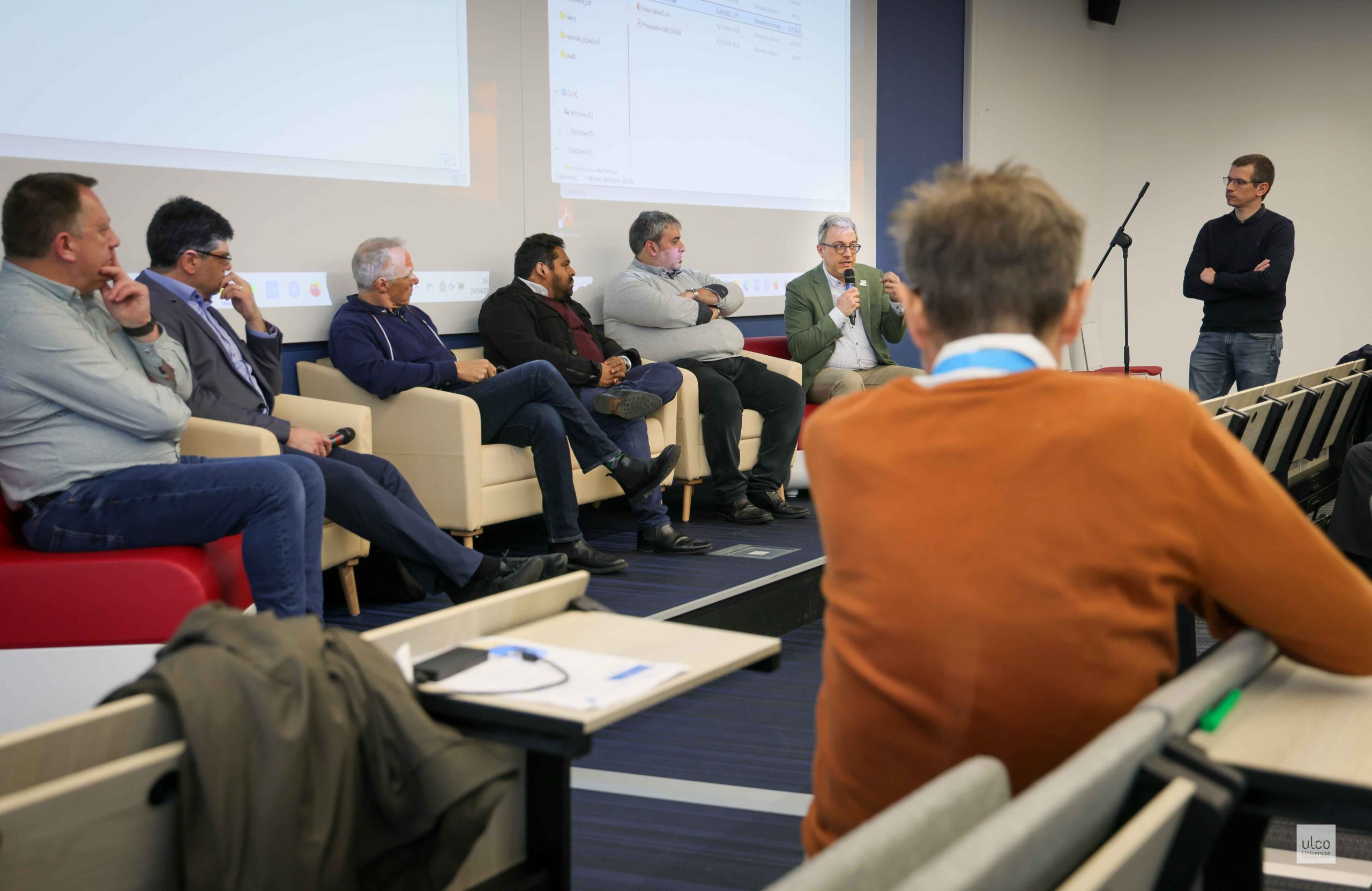 Photo de la conférence des journées d’échanges autours de la Recherche et innovation au service des mobilités autonomes à l’ULCO
