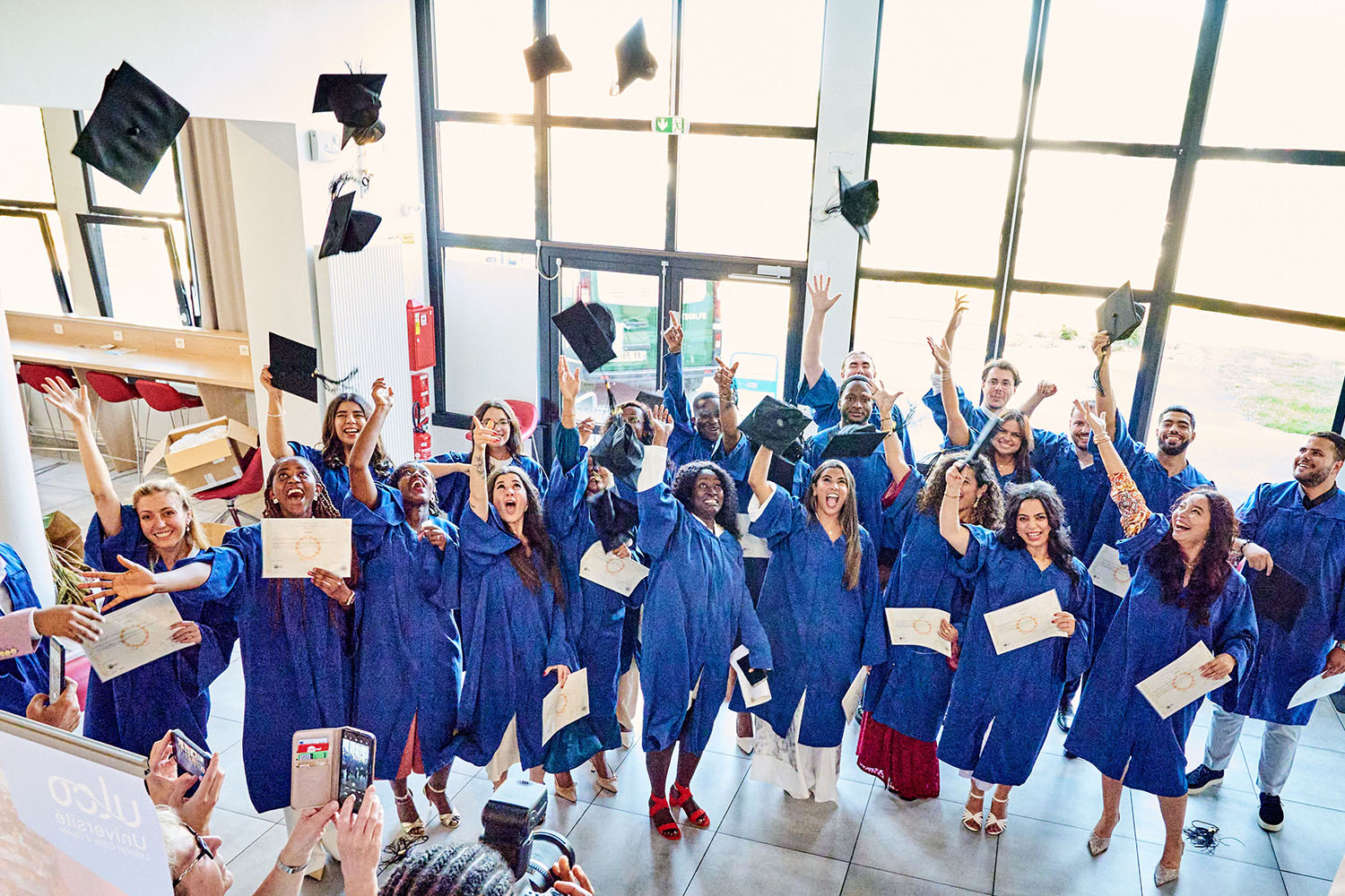 Retour en images sur la cérémonie de remise des diplômes du Master MCI 2025