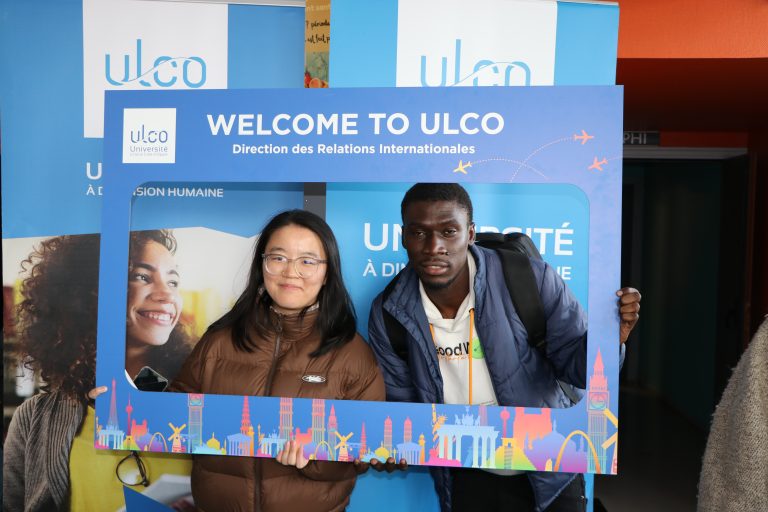 Photo d'un groupe d'étudiants lors de la journée d'accueil des étudiants internationaux 2025
