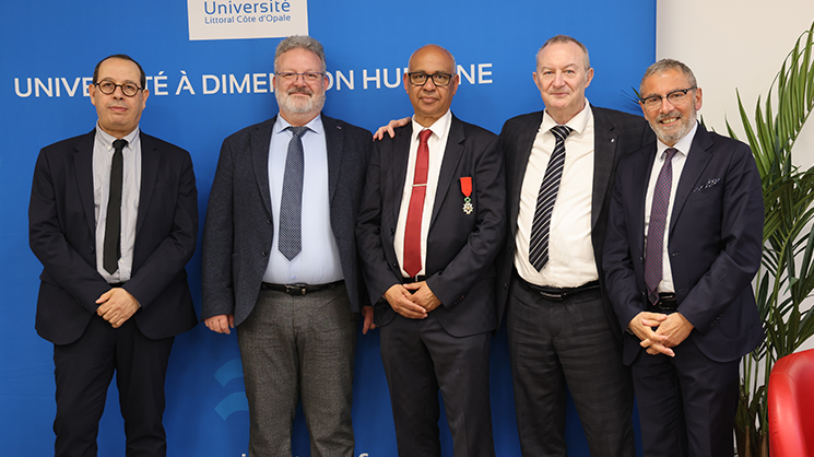 M. Mohammed Benlahsen, M. Edmond Abi-Aad, M. Hassane Sadok, M. Denis Postel, président de l'UPJV et M. Pasquale Mammone