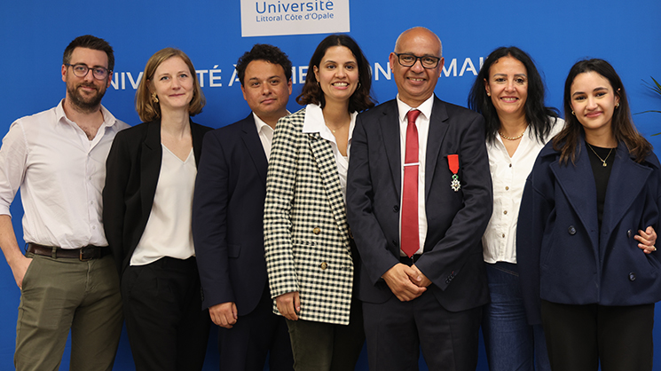 M. Hassane Sadok avec sa famille